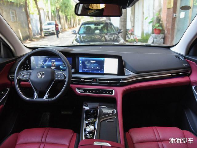 国产车■公认国产几大最美内饰，让同级别合资无地自容