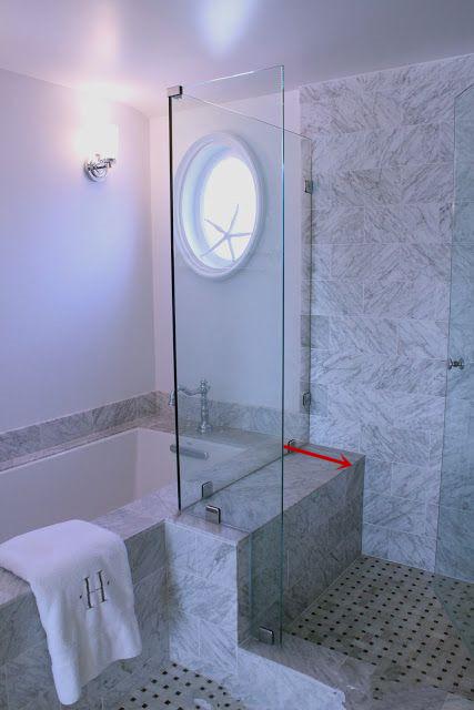 「」双浴这样设计太牛了，砖砌浴缸台面加宽，淋浴房还能多个沐浴凳