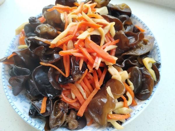 杏鲍菇|夏天这菜不要隔夜吃，吃一次比抽烟喝酒危害大，很多老人不知道