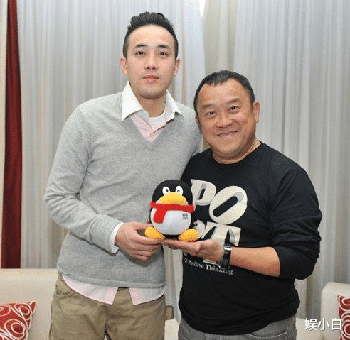 曾志伟|“隐藏”了41年,原来他是曾志伟儿子,网友:怪不得这么红!