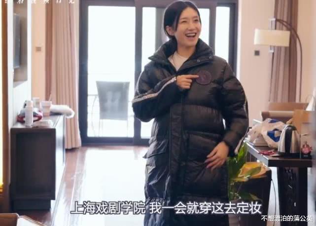 『江疏影』江疏影卸完妆有多真实？助理不开美颜就拍照，说是换了个人我也信