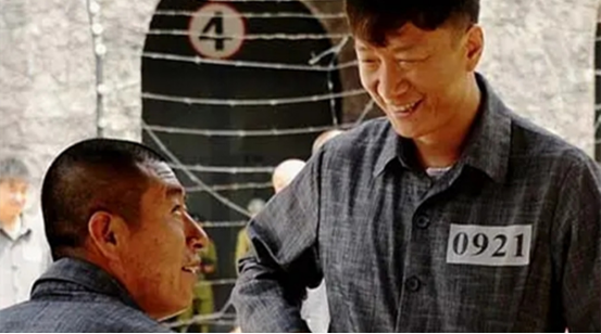 孙红雷:孙红雷值得一看的几部电视剧,精彩程度不输《潜伏》!