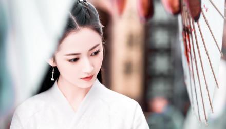 王姬：《镜双城》溜了大半个娱乐圈才定了李易峰陈钰琪，其实也不过如此