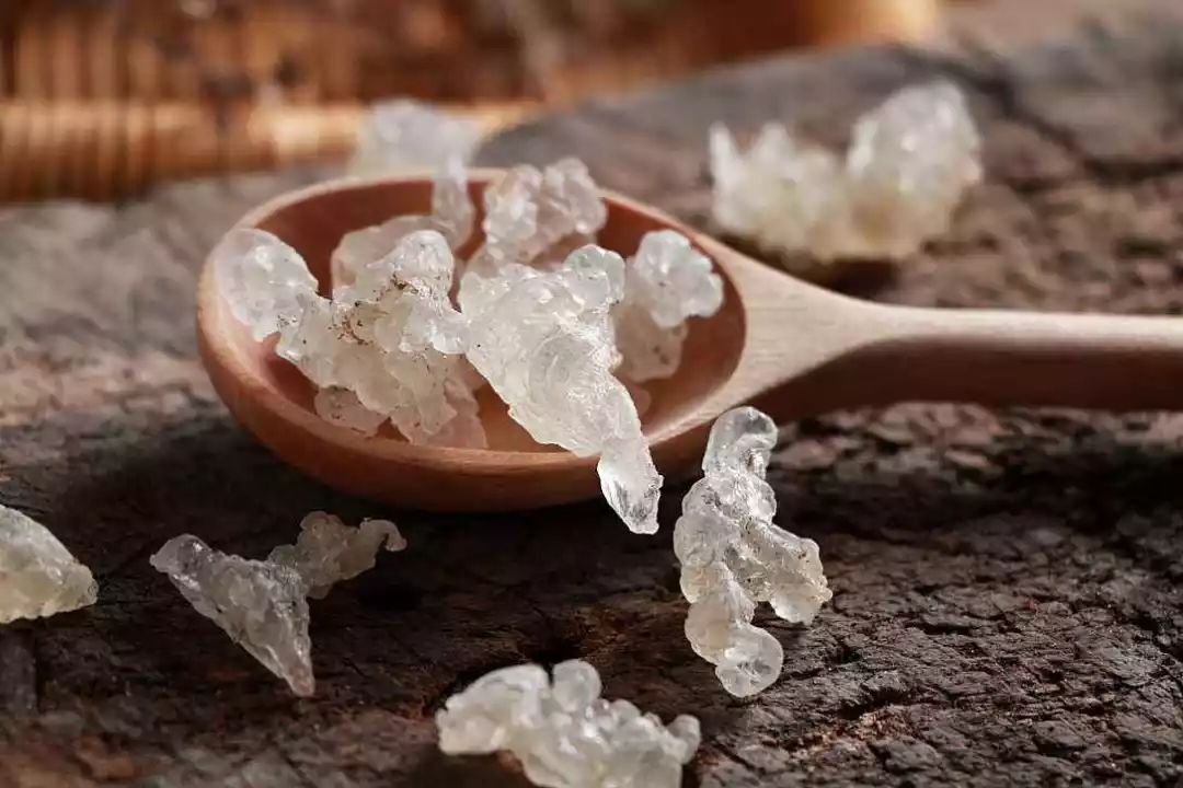 美容|天然“美容”的几种食物，女人经常吃一点，皮肤水润更显年轻