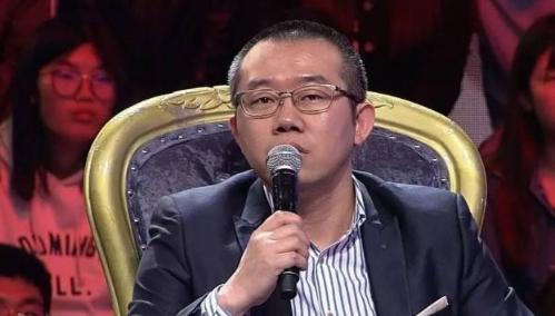 【刘亦菲】长太美是什么体验？妻子因酷似刘亦菲，丈夫情深难耐每天深吻11次