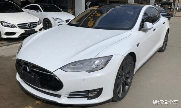 『特斯拉』第一批买特斯拉的车主怎么样了？车主：已经开始买车了