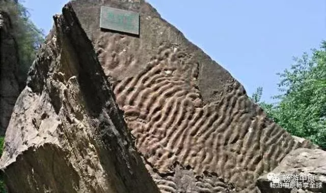 龙潭大峡谷▲龙潭大峡谷——一抹时光的剪影，一道年轮的印记