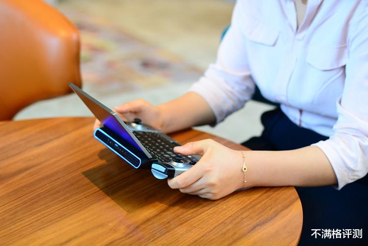 游戏本|国产迷你游戏本壹号本评测：虽不完美，但值得评分90+