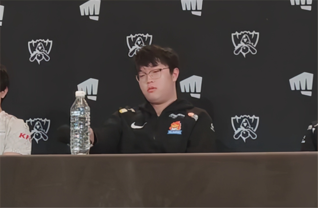 lpl|SN输了被喷万条！赛后bin哽咽道歉，网友：所有人记得你五杀