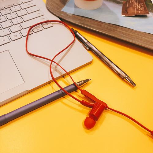 「高校」学费补偿工作开始了，符合条件的可退大学全部学费，截至五月底