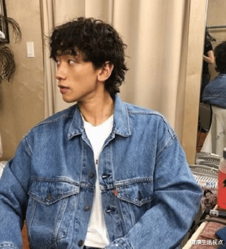 朱一龙|朱一龙半个月减12斤，Rian瘦到脸颊凹陷，男星圈开始流行暴瘦了？