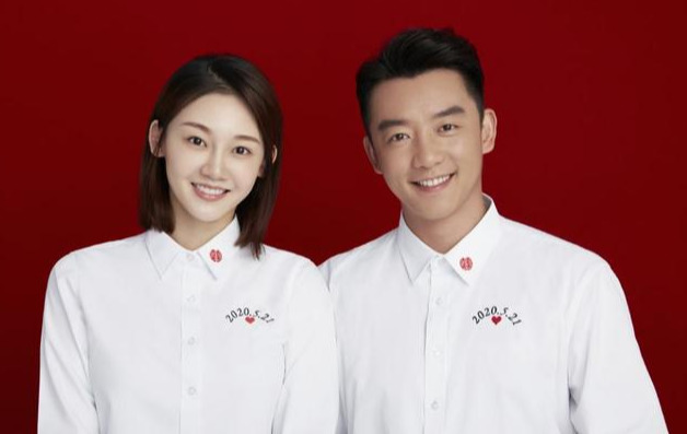 「苗苗」苗苗携娘家女眷野炊,郑凯无露脸资格,网友:看鼻子就知已怀孕!