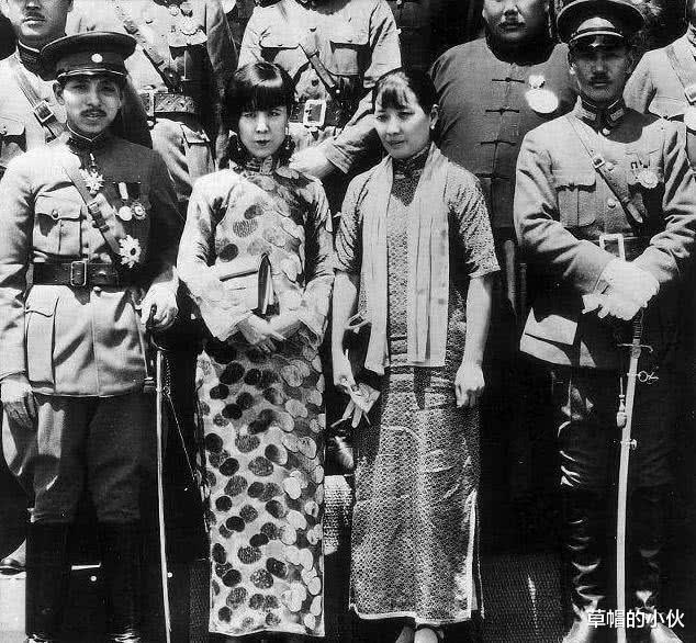 宋美龄|老照片:倒茶的宋庆龄,颜值不输宋美龄的于凤至,钓鱼的赵一荻!