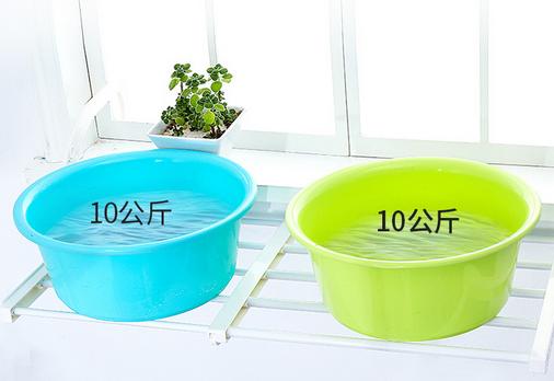 ＂?家里没阳台，晾衣成难题，试试“隐形”晒衣架，好用还不占地方＂