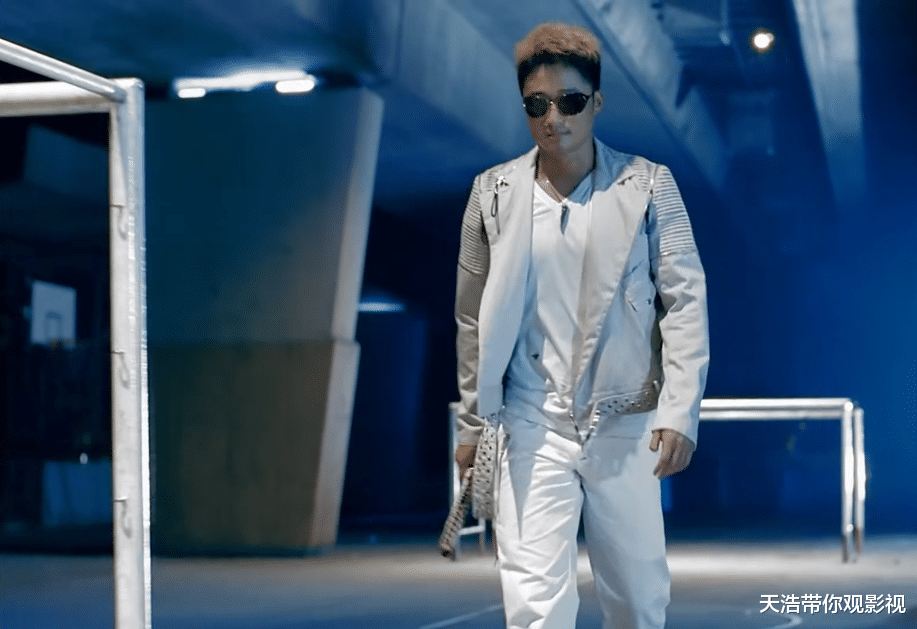 「反派」甄子丹、赵文卓、成龙、李连杰、吴京这五位明星，都扮演过反派