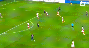 曼联|曼联这新援是进攻万花筒!任意球+倒钩+头球样样行,索帅打自己脸