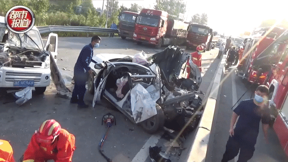 河南都市频道|仨孩子当场身亡！安阳发生追尾事故，事发后肇事司机不知所踪？