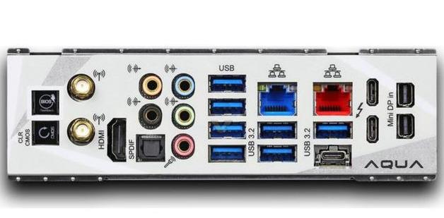 「主板」见识下全球最贵Z490主板!OLED屏幕加持,居然不是华硕