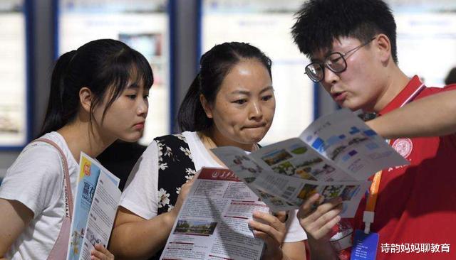 大学|本科二批补录进行中，4所民办院校学费3万多，真的值吗？