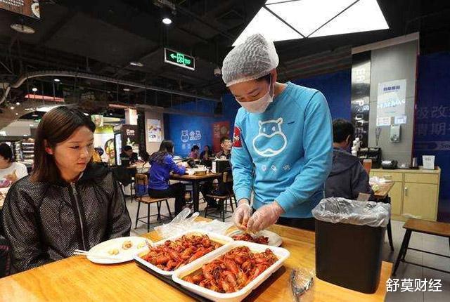 |“新职业”来了，试睡、闻臭、剥虾，不起眼的职业却十分暴利