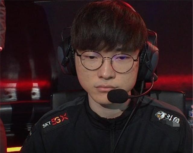 skt|教练还是离开了skt,老选手发文:faker少见地掏空口袋请我们吃饭