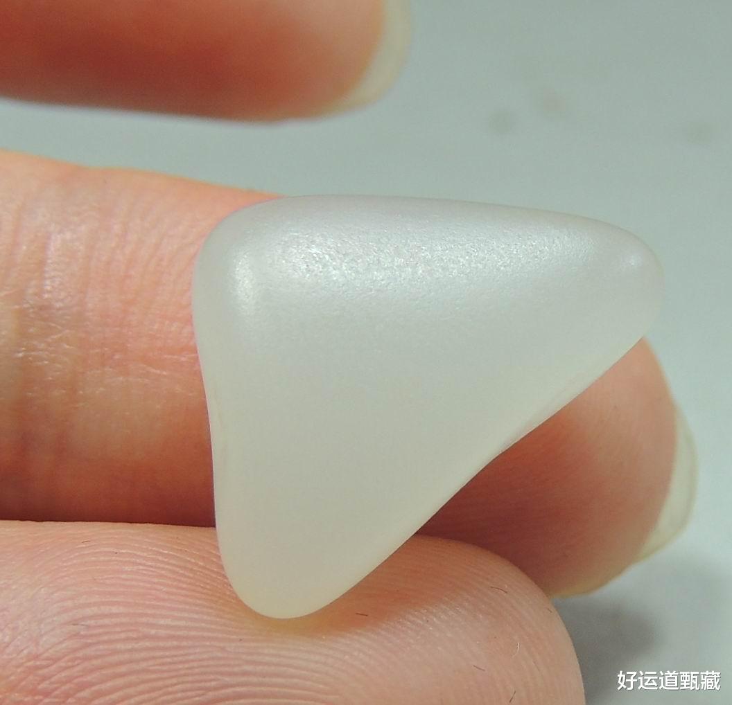 |什么是和田玉“作料”和“玩料”，什么样的“玩料”值得把玩