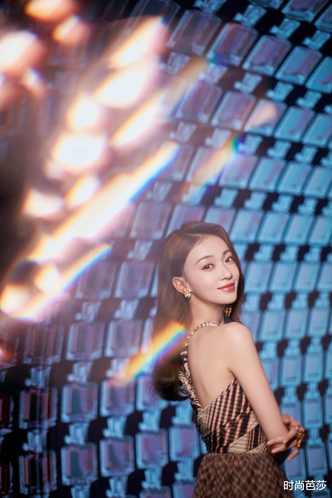 短发|还好有吴谨言的测评，让我的肌肤躲过一劫...