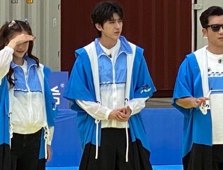 奔跑吧兄弟|蔡徐坤力挽《跑男》收视率,互相力捧,究竟谁救了谁?