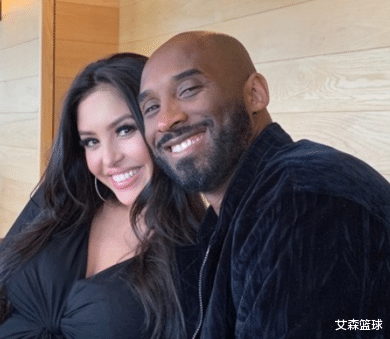 科比·布莱恩特：慈世平对话瓦妮莎：会守在科比家门口 想进去的人 先要赢了我的拳头