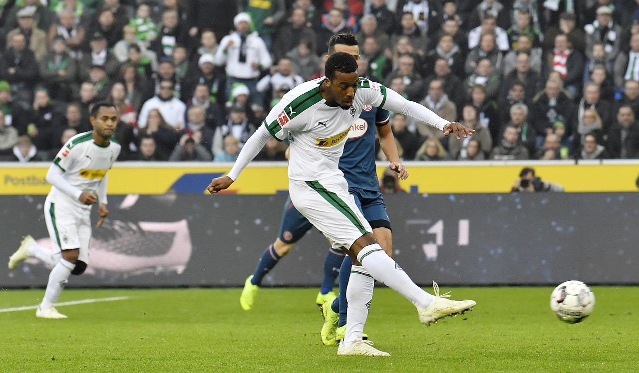 [曼联]英超：队长评曼联最佳虚拟体育阵容：拉什福德，博格巴在列！