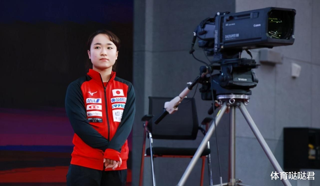 孙颖莎|孙颖莎伊藤美诚打出感情了！小伙伴共同进步，见恩师笑得合不拢嘴