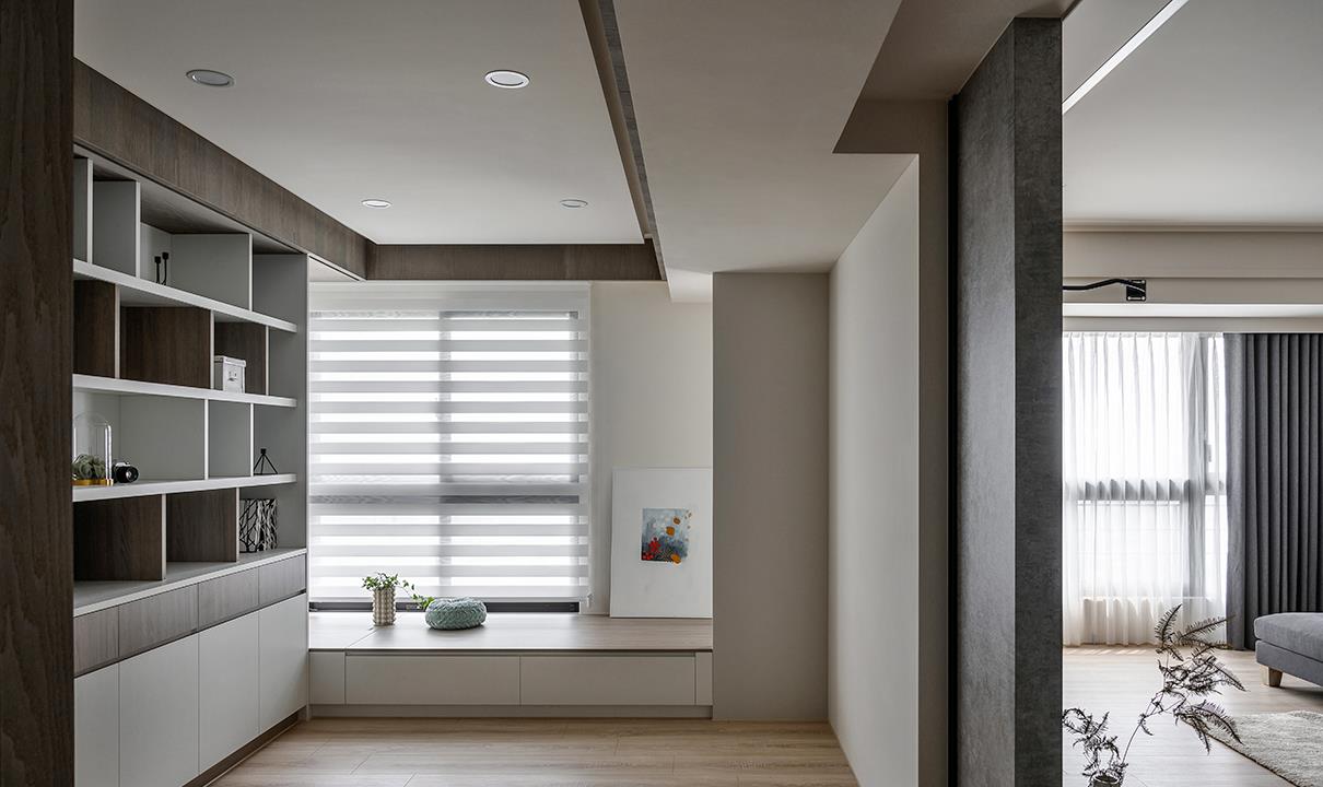 []骑行爱好者的高级灰美宅，122㎡，用设计将美好踪迹延续到每一天！