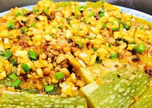 南瓜▲今日小暑，这菜要常吃，蒸一蒸就能上桌，夏季多吃对脾胃好！