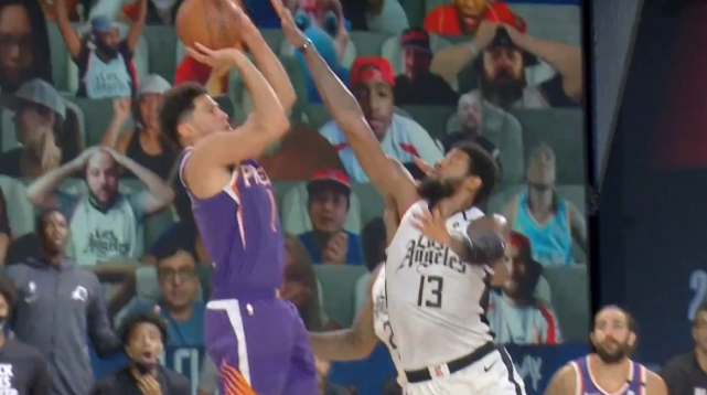 童星|神奇一投！布克35分绝杀快船卡椒，太阳爆冷三连胜冲击季后赛