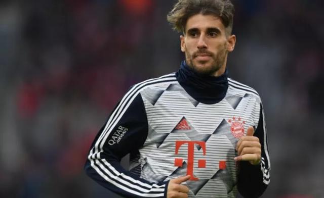 巴塞罗那■巴萨向七喜悍将抛来橄榄枝，拜仁愿免费放其离队感谢他8年的坚守