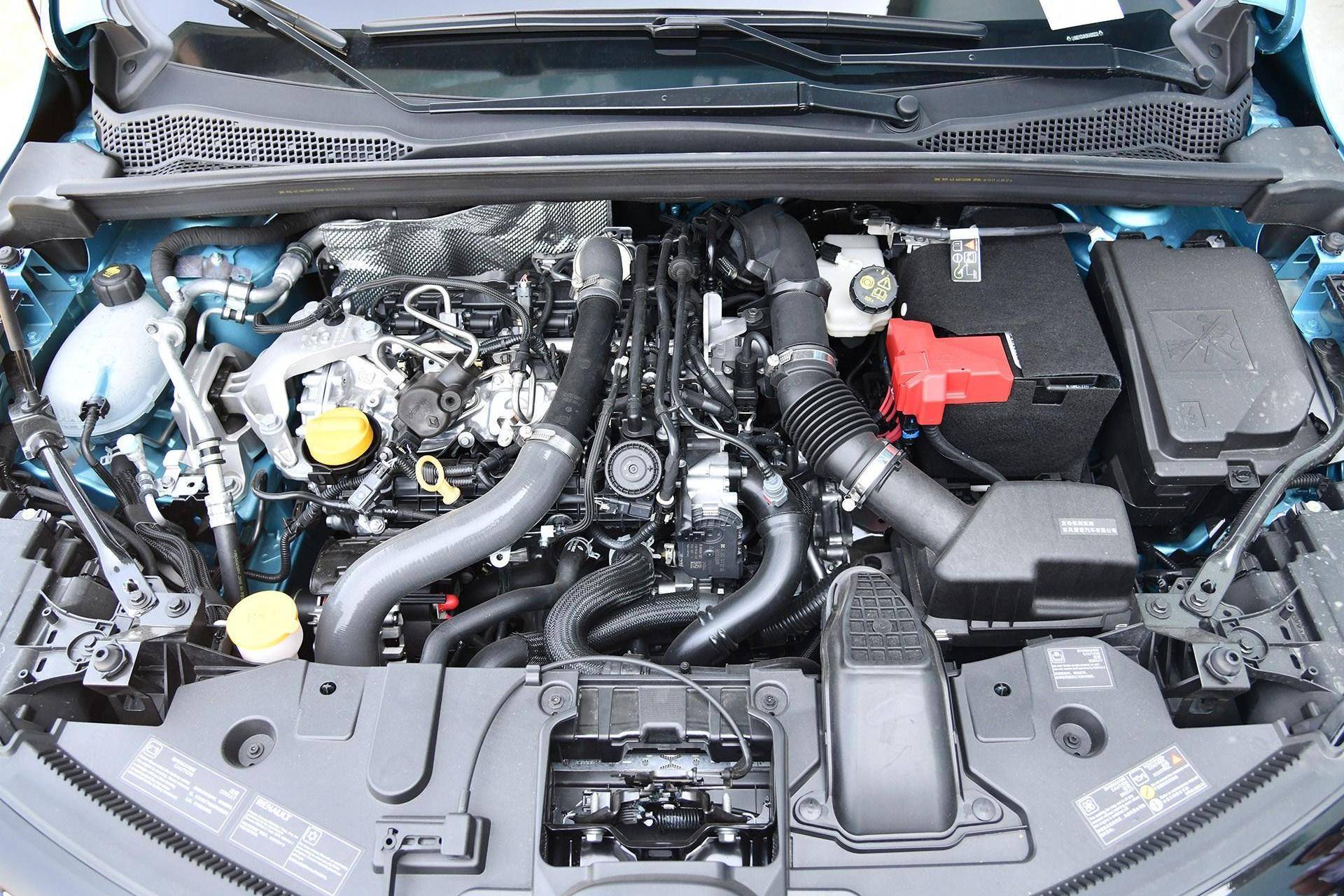 #雷诺#雷诺SUV不惜成本出狠招，进口变国产直降3.2万，全系带T油耗5.6L