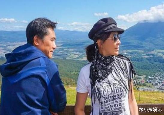 梁朝伟|刘嘉玲赢得婚姻却败了爱情，得知梁朝伟前两任女友是谁，败得不冤