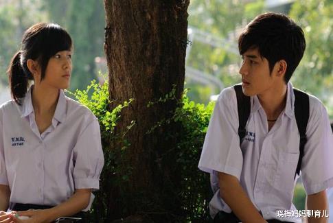 #早恋#初中生总结3种班干部容易“早恋”，尤其第2种，是“铁杆万人迷”