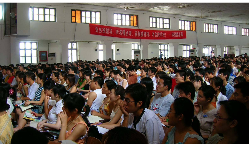 填报志愿▲高考为什么要草稿纸?得知这3点,学生:错怪老师好多年