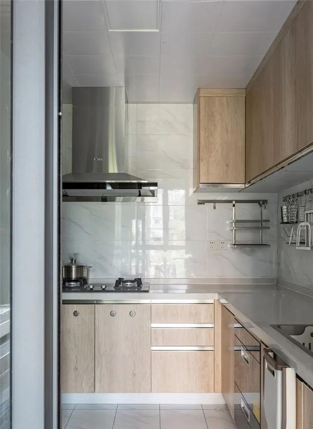 |她家120平的房子光一个客厅就把我迷住,全屋温馨有品,太漂亮了