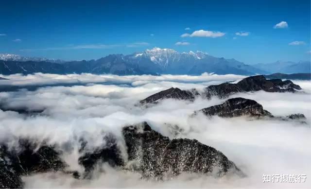 「贡嘎雪山」一半在天上 ， 一半在人间的蜀山之王：贡嘎雪山