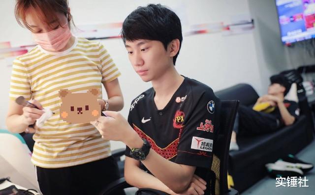 金泰相|Doinb谈卡尔玛挽救他人生，Uzi亲口作证！没这英雄早被踢回韩国了