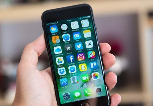 小米科技|巩固高端机面临意外,大屏机的天下,小米却被小屏机狙击