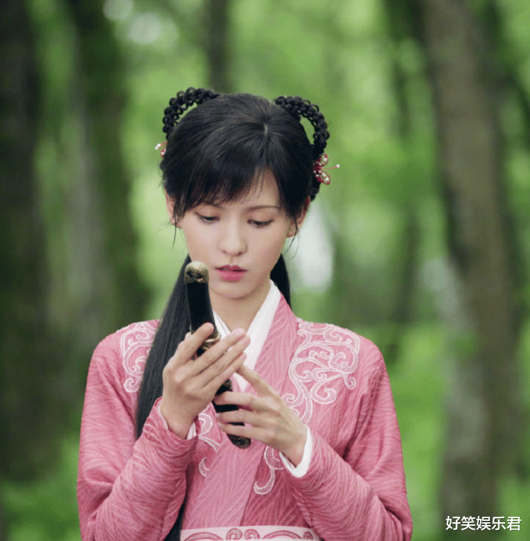 芒果台|继和芒果台解约,《琉璃美人煞》又惹热议,看到女主弃剧了