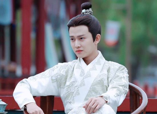 秋蝉▲任嘉伦民国剧《秋蝉》来袭，谁注意播放平台？可以放心追了