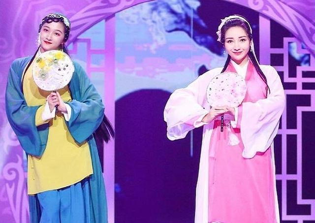 「柳岩」当关晓彤版“青蛇”遇上柳岩版“白蛇”，才知瓜子脸有多适合古装