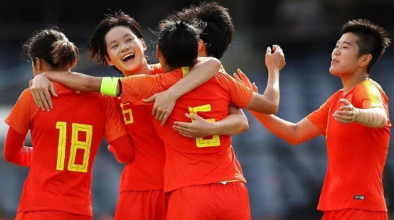 『中国女足』来新人了！中国女足即将迎重大调整，一人回归给贾秀全出了难题