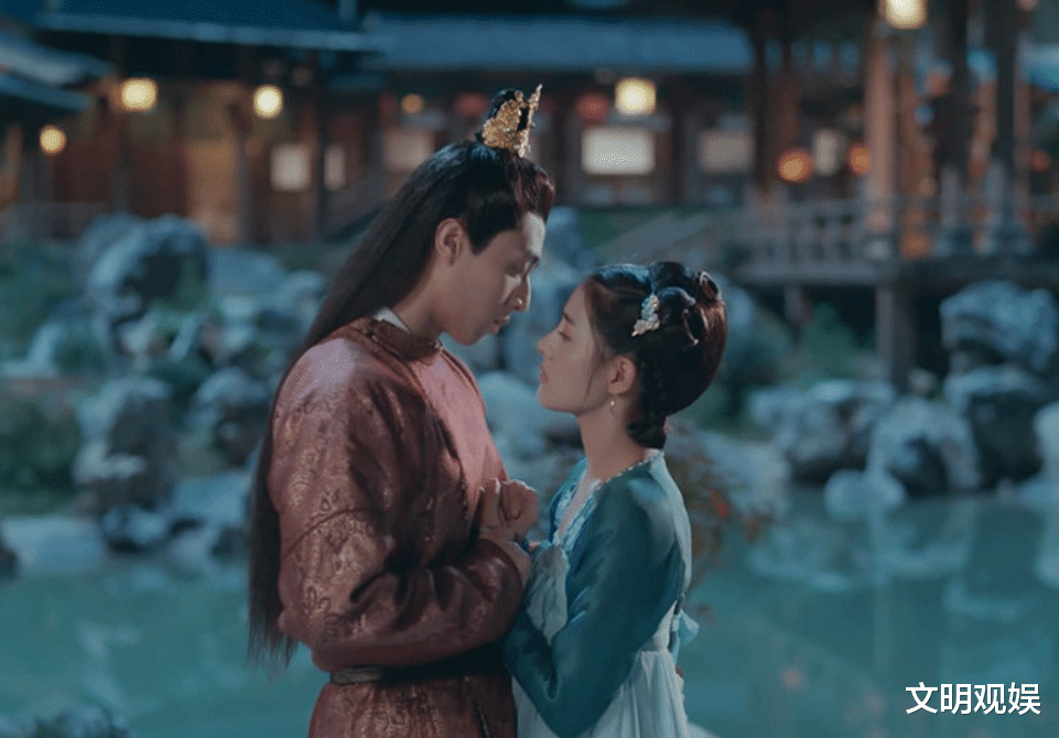 陈靖可▲又一部甜宠剧走红，上线13天播放量近五亿，连追十集不过瘾！