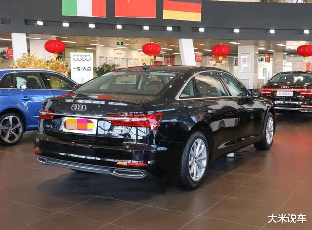 奥迪A6L|这才是男人的车！3.0T V6引擎，高配空气悬架，50万档次跌破29万