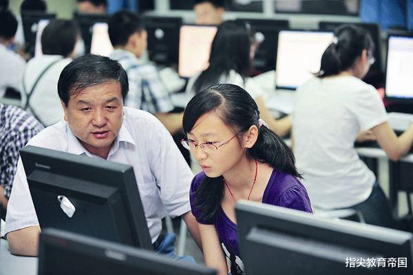 大学|家境一般，被学费5万的中外合资专业录取，父母争吵，我该怎么办